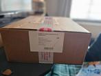 Sealed Etb cases, Hobby en Vrije tijd, Verzamelkaartspellen | Pokémon, Ophalen of Verzenden, Zo goed als nieuw