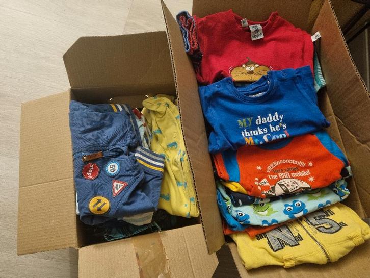 Groot pakket jongenskleding 62, Kinderen en Baby's, Babykleding | Baby-kledingpakketten, Zo goed als nieuw, Maat 62, Ophalen