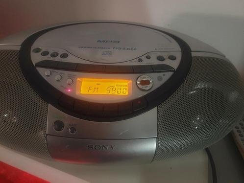 Belle radio Sony + lecteur CD + mp3 à vendre !, TV, Hi-fi & Vidéo, Radios, Utilisé, Radio, Avec lecteur de CD, Enlèvement
