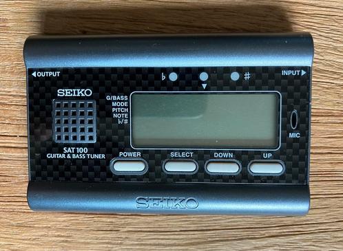 Seiko Gitaar- en bass tuner met sound reference, Muziek en Instrumenten, Instrumenten | Toebehoren, Zo goed als nieuw, Ophalen of Verzenden