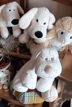 Chiens et mouton en peluche, Collections, Enlèvement, Comme neuf