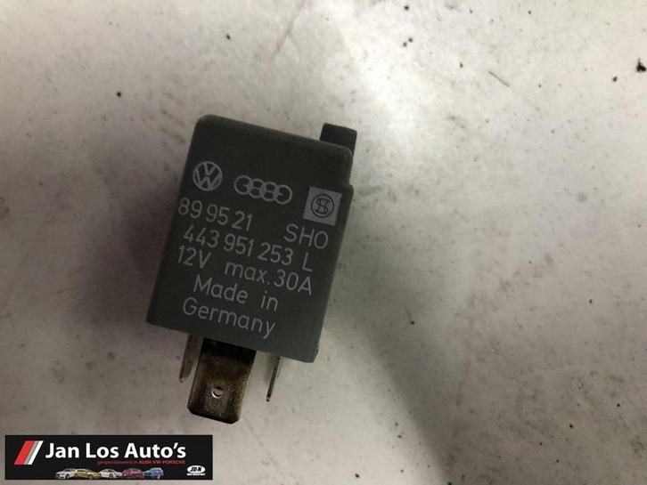 Brandstofpomprelais Audi  80 90 B3 coupe 215, Auto-onderdelen, Elektronica en Kabels, Audi, Gebruikt, Herkomst onderdeel bekend