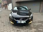 Volvo V40 2.0 D 2016, Auto's, Volvo, Voorwielaandrijving, 1969 cc, Leder, Bedrijf
