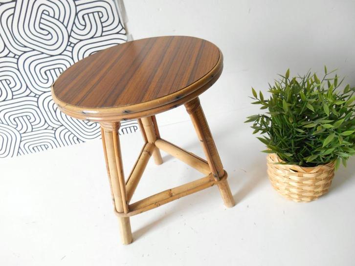 Table d'appoint en rotin Expo '58 Era, Collections, Rétro, Maison et Meubles, Enlèvement ou Envoi