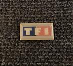 PIN - TF1 - TELEVISION - TELEVISIE, Collections, Broches, Pins & Badges, Autres sujets/thèmes, Utilisé, Envoi, Insigne ou Pin's
