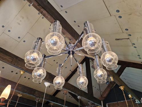 Grote plafondlamp/kroonluchter in verchroomd metaal en bubbe, Antiek en Kunst, Antiek | Verlichting, Ophalen