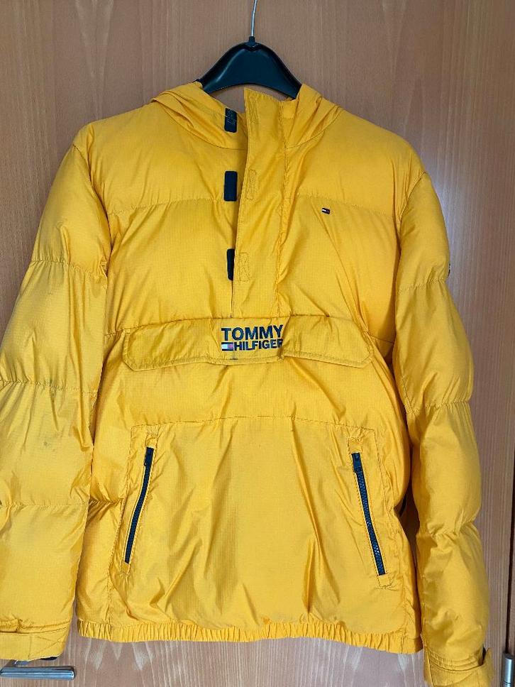 Winterjas Tommy Hilfiger, maat 176, Enfants & Bébés, Vêtements enfant | Taille 176, Utilisé, Garçon ou Fille, Manteau, Enlèvement ou Envoi