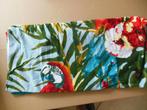 strandhanddoek 135 x 72 in nieuwstaat, Ophalen of Verzenden, Zo goed als nieuw