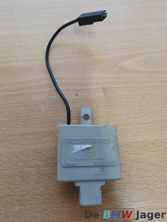 Antenne versterker achterruit BMW 3-serie E36 65241387803, Auto-onderdelen, Elektronica en Kabels, BMW, Gebruikt, Ophalen of Verzenden