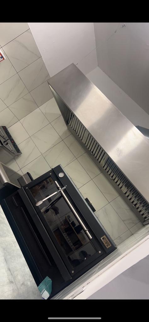 Four pira lux 120 couverts achetee 16 000€ !!!, Articles professionnels, Articles professionnels Autre, Enlèvement