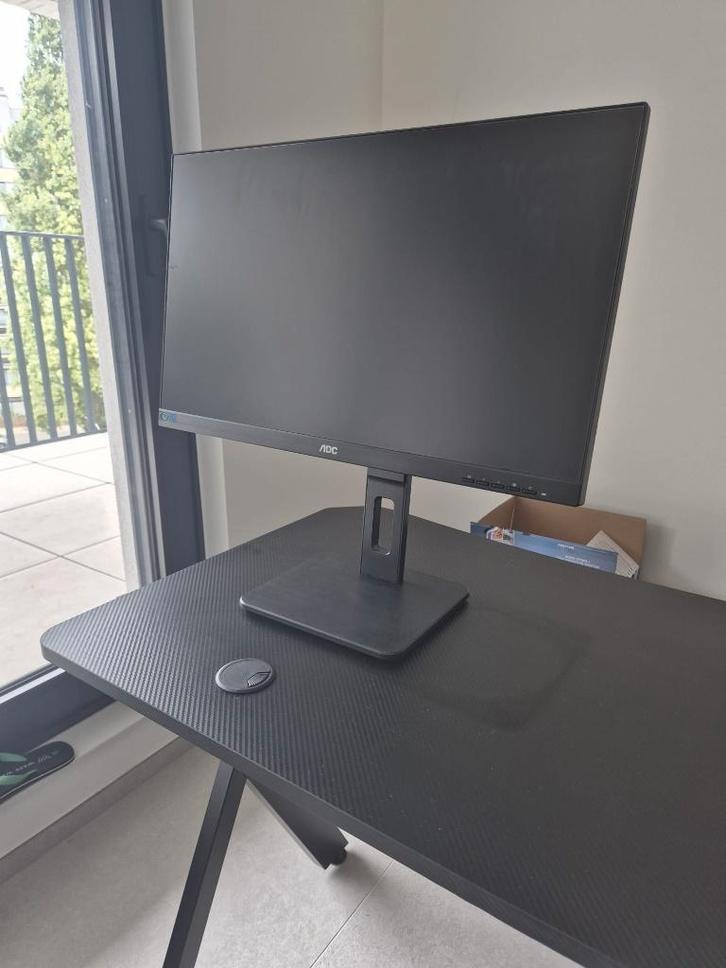 AOC 24-inch Quad HD IPS-beeldscherm voor pc's, Computers en Software, Monitoren, Zo goed als nieuw, DisplayPort, DVI, HDMI, VGA