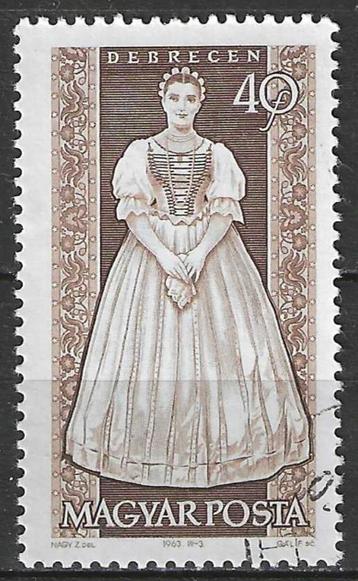 Hongarije 1963 - Yvert 1581 - Klederdracht en Kunst (ST) beschikbaar voor biedingen