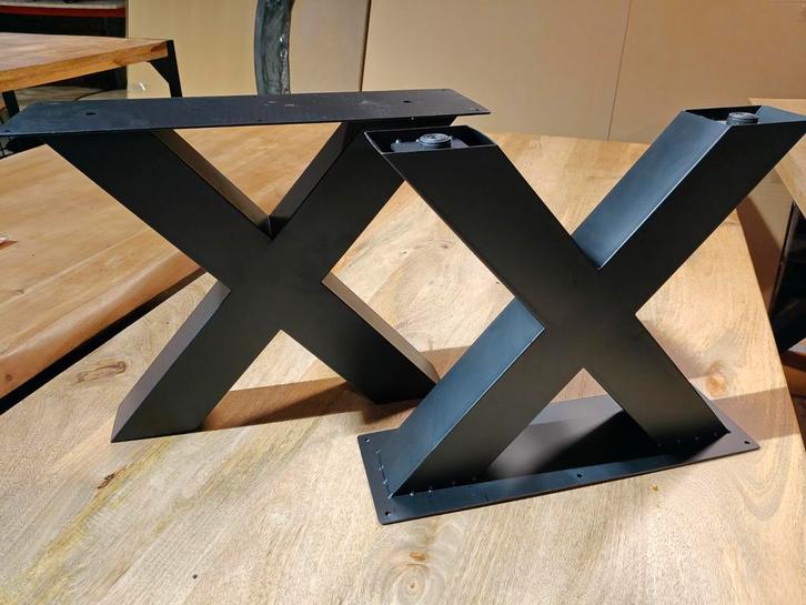 Zwarte metalen x poten voor salontafel - nieuw in de doos, Maison & Meubles, Accessoires pour la Maison | Autre, Neuf, Enlèvement