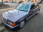 Mercedes 190E AUTOMAAT 2.3benzine bouwjaar 1993 km 340.000, Auto's, Mercedes-Benz, Automaat, Stof, Zwart, Bruin