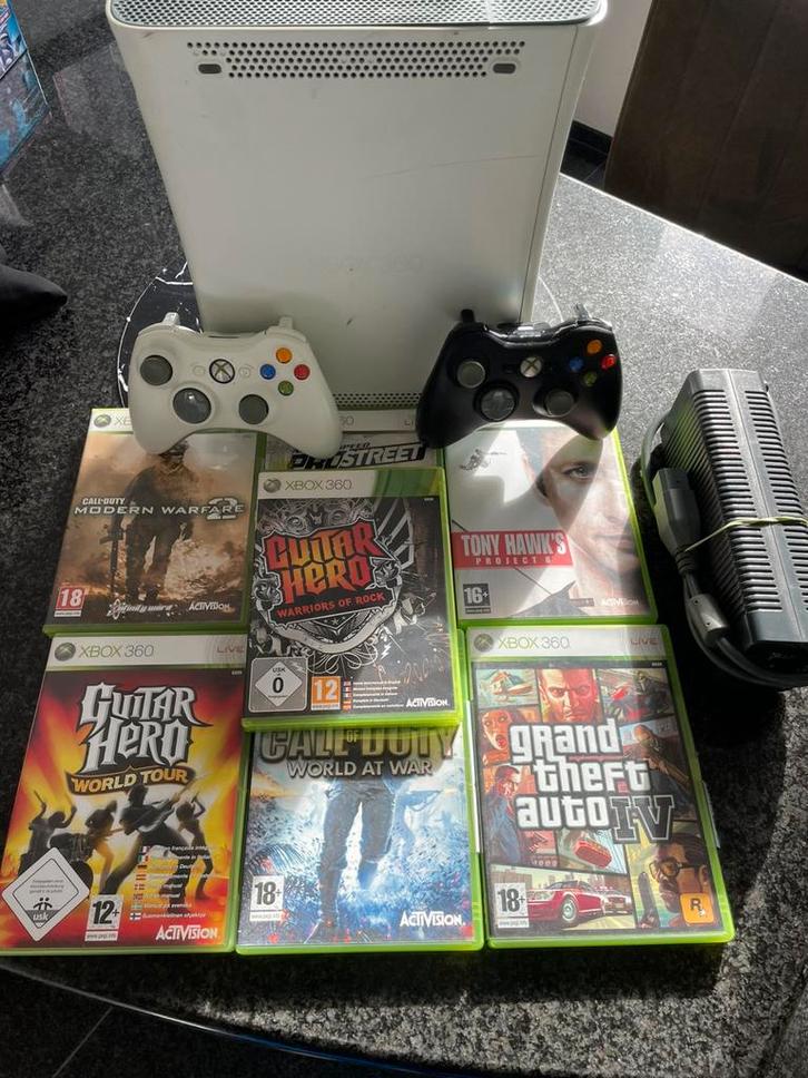 Groot lot Xbox 360, Games en Spelcomputers, Spelcomputers | Xbox 360, Gebruikt, Met 2 controllers, Met games, Ophalen