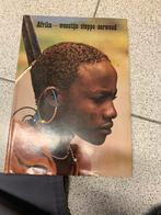 Afrika Artis historia, Ophalen of Verzenden, Zo goed als nieuw
