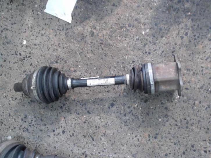 Cardan droit Volkswagen Golf 5 2.0TDi 125kw LP/14804, Auto-onderdelen, Remmen en Aandrijving, Volkswagen, Gebruikt, Ophalen