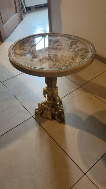 Table d’appoint année 1960  beschikbaar voor biedingen