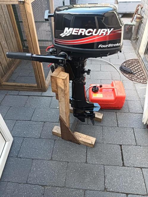 Mercury 5 pk 4 takt kortstaart zeer mooi, Watersport en Boten, Buiten- en Binnenboordmotoren, Zo goed als nieuw, Ophalen