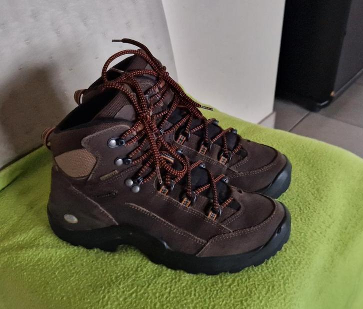 Chaussure de marche👍TOP👍LOWE👍"GORE-TEX" MID Ws👍t: 39,5👍, Vêtements | Femmes, Chaussures, Comme neuf, Chaussures de marche