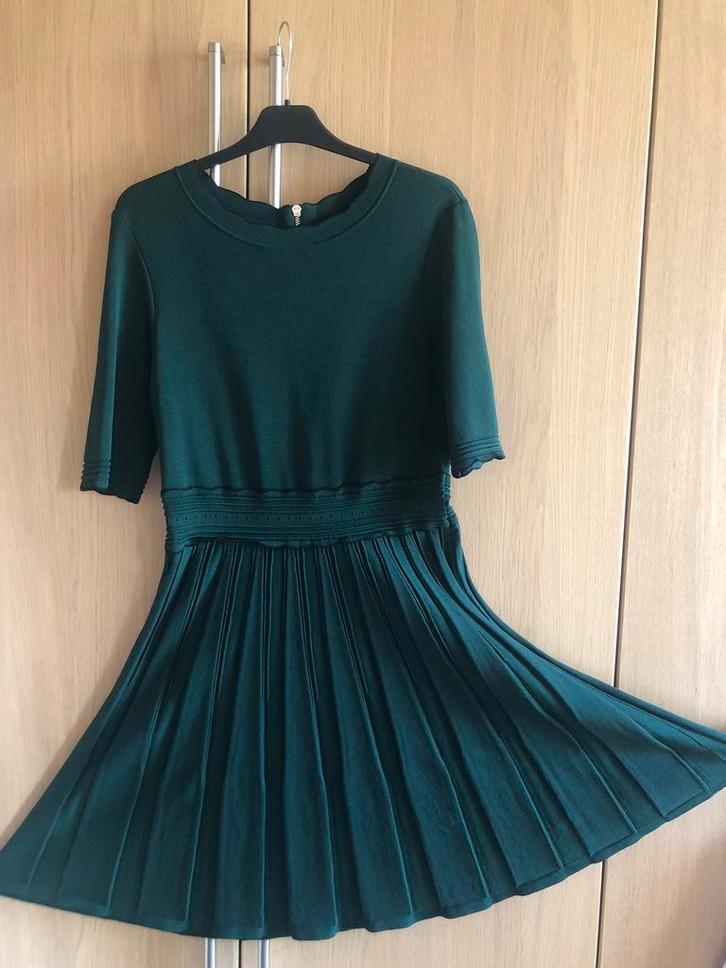 Super donkergroen kleedje met zwarte details van Ted Baker, Kleding | Dames, Jurken, Zo goed als nieuw, Groen, Ophalen of Verzenden