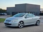 Peugeot 307 Cabrio 2.0 benzine Automaat 240.000Km Gekeurd, Auto's, 4 zetels, Bedrijf, Parkeersensor, Zilver of Grijs