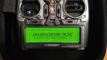 Hitec Aurora 9x zender met ontvanger  beschikbaar voor biedingen