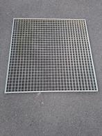 Caillebotis, Enlèvement, Utilisé