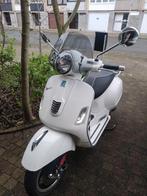 Te koop: Vespa GTS 300 super Bianco, Motoren, Motoren | Piaggio, Particulier