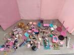 LOL poppenlot huiscontainers poppen vliegtuigaccessoires, Ophalen, Gebruikt, Poppenhuis