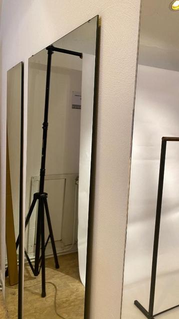 wandspiegel 58cm x 200cm beschikbaar voor biedingen