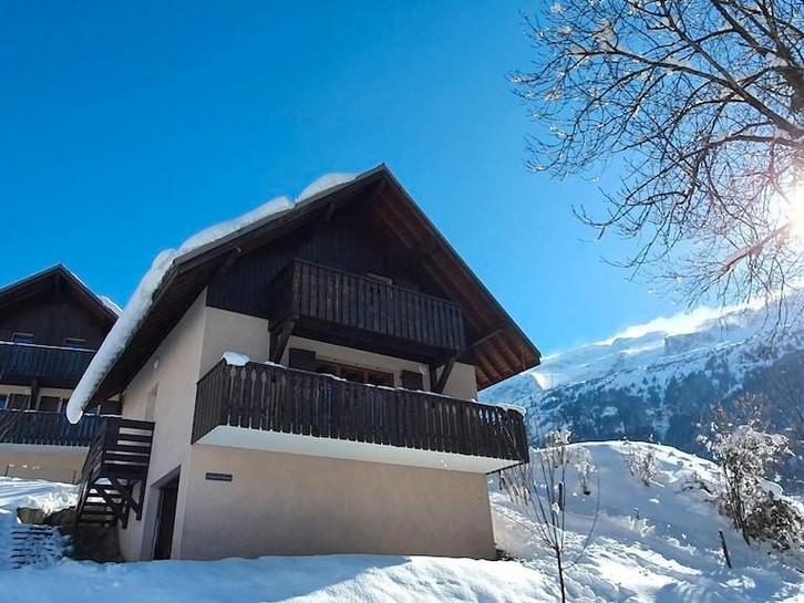VAUJANY/ALPES D'HUEZ: Chalet voor 8 personen vlakbij de pist, Vakantie, Vakantiehuizen | Frankrijk, Alpen, Chalet, Bungalow of Caravan