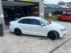Vw Jetta full option, Auto's, Volkswagen, Voorwielaandrijving, Zwart, Wit, Leder