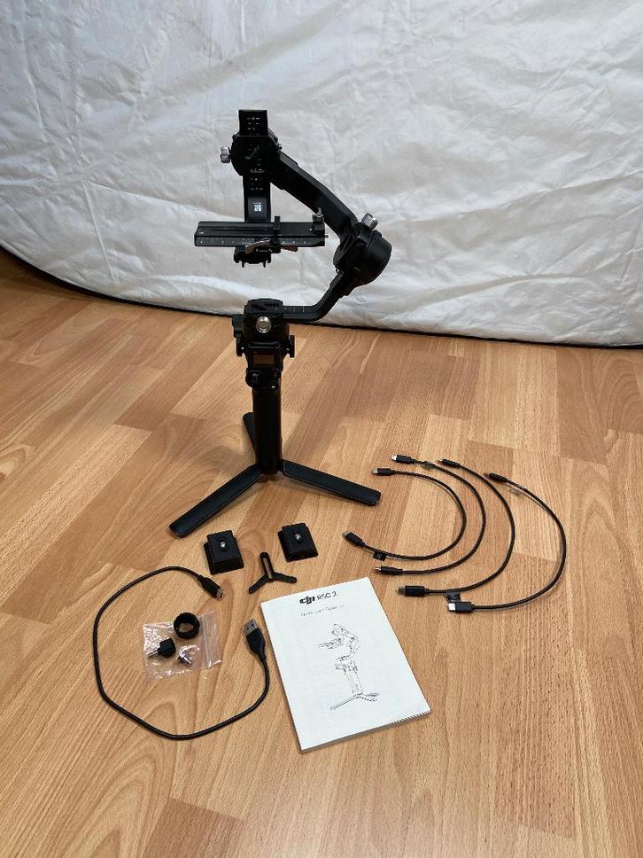 Stabilisateur Ronin RSC2 avec accessoires, TV, Hi-fi & Vidéo, Photo | Trépieds & Rotules, Utilisé, Autres types, Moins de 150 cm