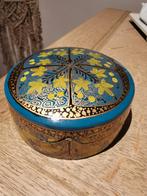 Très belle boîte en bois avec 6 assiettes, Enlèvement ou Envoi