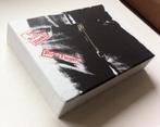 ROLLING STONES - Sticky fingers ( Deluxe boxset 2CD & DVD ), Cd's en Dvd's, Ophalen of Verzenden, Zo goed als nieuw, Poprock