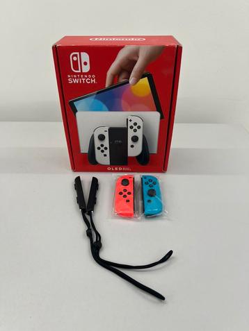 NINTENDO SWITCH OLED + JOYCON beschikbaar voor biedingen