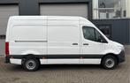 Mercedes-Benz Sprinter L2 H2 317 Automaat MBUX 170PK Camera, Auto's, Bestelwagens en Lichte vracht, Gebruikt, 4 cilinders, 2000 kg