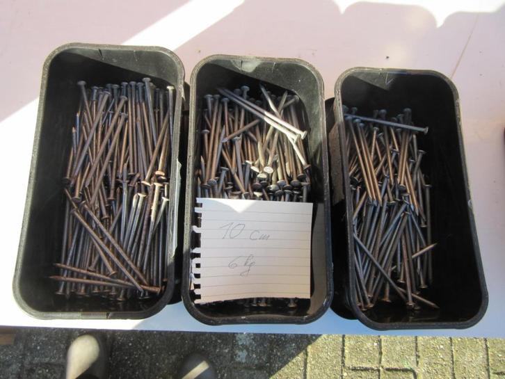 spijkers - nagels, Doe-het-zelf en Bouw, IJzerwaren en Bevestigingsmiddelen, Nieuw, Spijkers, 100 tot 250 mm, Ophalen