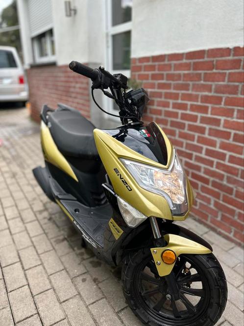 Gts enzo naked, Fietsen en Brommers, Scooters | Overige merken, Zo goed als nieuw, Benzine, Ophalen