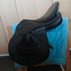 ***Ikonic zadel 17"***, Dieren en Toebehoren, Ophalen, Zo goed als nieuw, Springen