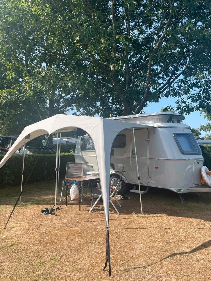 Eriba forever young 430, Caravans en Kamperen, Caravans, Particulier, tot en met 3, 750 - 1000 kg, Standaardzit, Eriba, Dwarsbed