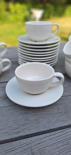 Koffietas met schotel, Huis en Inrichting, Keuken | Servies, Ophalen