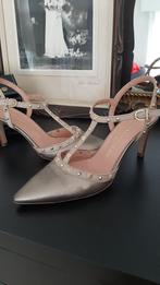 bronskleurige pumps Pedro Miralles - m 40, Pedro Miralles, Pumps, Overige kleuren, Ophalen of Verzenden