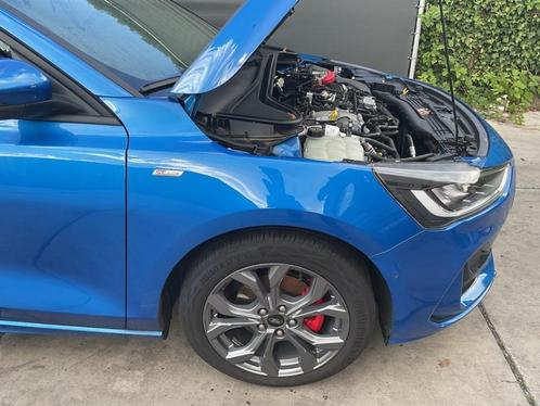 SPATBORD RECHTS VOOR Ford Focus 4 Wagon (01-2018/12-2025), Auto-onderdelen, Carrosserie, Spatbord, Ford, Voor, Rechts, Gebruikt