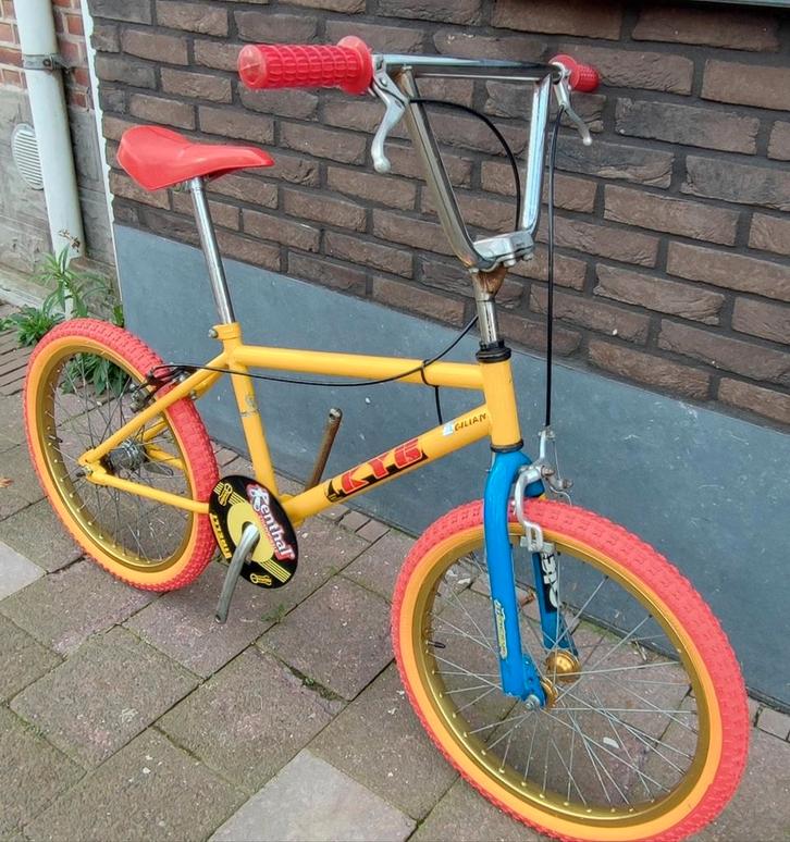 Mooie vintage Minerva BMX met gouden Weinmann velgen, Fietsen en Brommers, Fietsen | Crossfietsen en BMX, Gebruikt, 16 tot 20 inch
