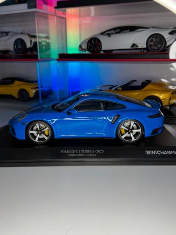 Porsche 911 Turbo S 2020 Minichamps 1/18 beschikbaar voor biedingen