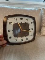 Horloge vintage, Enlèvement