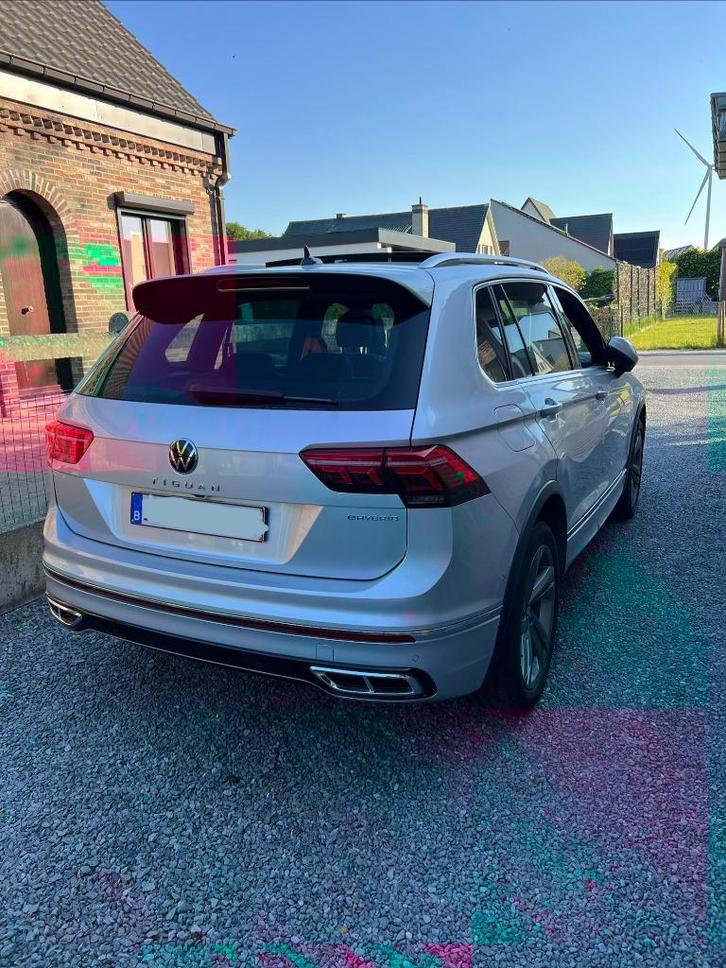 Volkswagen Tiguan R-Line 2023 in zeer goede staat te koop, Auto's, Volkswagen, Particulier, Tiguan, 360° camera, ABS, Achteruitrijcamera