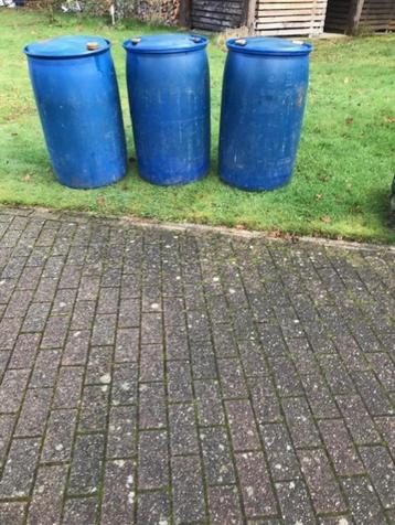 vat ton 200 liter beschikbaar voor biedingen